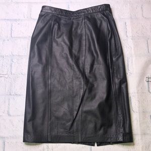 🔹Evan Davies Leather Pencil Skirt